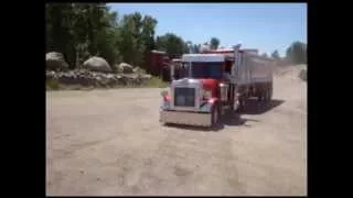 Mini Peterbilt Cruising