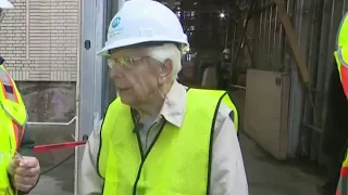 97-year-old WWII veteran given special tour of Michigan Central Station