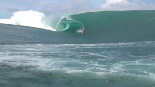 Teahupoo Tahiti Best rides and wipe outs!