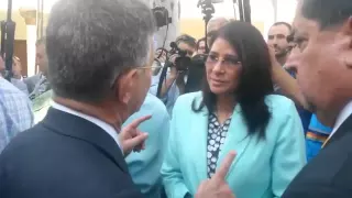 La conversación entre Cilia Flores y Ramos Allup a