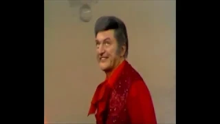 Liberace - Piano and comedy 1969