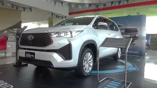 2023 Toyota Kijang Innova Zenix 2.0 V (INDO) (full in-depth tour review)