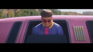 Oliver Tree - Cash Machine [Official Music Video]