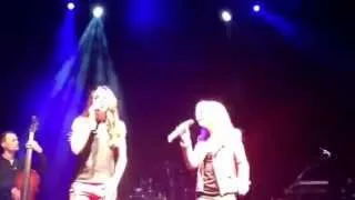 Melanie C feat. Emma Bunton - I know Him So Well @ Shepherds Bush Empire