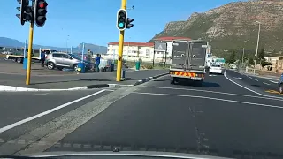 Driving from Sunrise Beach to Surfers Corner Muizenberg