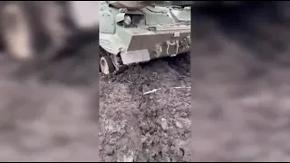 Заброшенный российский ЗРК «Тор М1» застрял в грязи