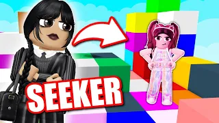 💜🖤 Wednesday Was The Seeker In Hide and Seek Color Block! 🖤💜 (Roblox)