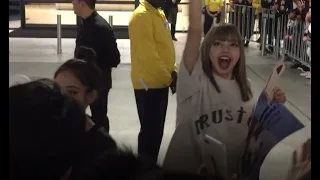 BLACKPINK-  AFTER CONCERT SEND OFF T^T HIIIii o/ (MELBOURNE) 13062019