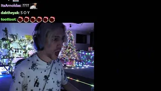 How does xQc even scream like that