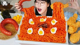 ASMR MUKBANG| 직접 만든 맵닭볶음면 양념치킨 소세지 먹방 & 레시피 FRIED CHICKEN AND FIRE NOODLES EATING