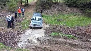 Mitsubishi Pinin mud slope