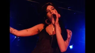 Amy Winehouse - Back to Black (Live)