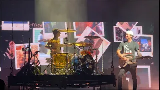 Blink-182 - Adam’s Song : Live @ Xcel Energy Center