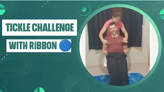 Desafio das Cocegas 🔥, com FITA 🔵 Tickle Challenge 🔥