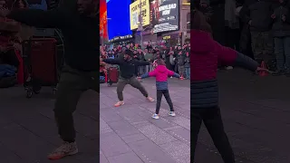 Times Square street breakdancing 917#timessquare #breakdance #manhattan #newyorkcity #shots