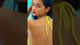 Alia Bhatt Bikini | Yellow Bikini | Student Of The Year | Hot Scene | Bikini Scene | Ranbir Kapoor