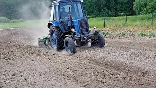 МТЗ - сила.Федорович наводить порядок на городі після моєї оранки.Будні села.