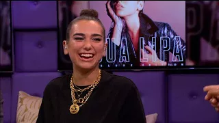 Dua Lipa over haar bijzondere optreden in Kosovo - RTL LATE NIGHT