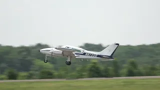 Cessna 310 N87220 departing KHWY 061123