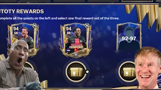 You won't believe who I got from UTOTY REWARDS 😱 in fc mobile #fifamobile