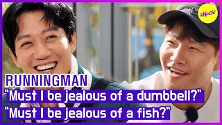 [HOT CLIPS][RUNNINGMAN] "Must I be jealous of a dumbbell?""Must I be jealous of a fish?"(ENGSUB)