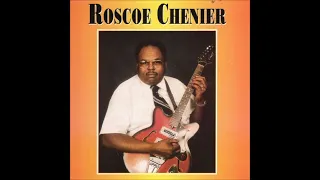 ROSCOE CHENIER (Notleyville, Louisiana, USA)  -  Playing The Blues