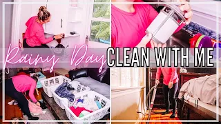 RAINY DAY CLEAN WITH ME 2021 | EXTREME CLEANING & LAUNDRY MOTIVATION | BREAKFAST CASSEROLE RECIPE