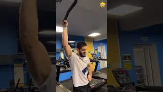 UFC stars Umar Nurmagomedov, Islam Makhachev document wastebasket basketball game during gym break