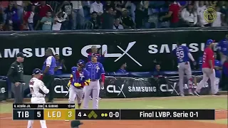 Bat Flip de Ronald Acuña Jr en la LVBP