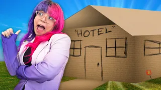 24 HORAS EN HOTEL DE CARTÓN😱 | Susy Mouriz