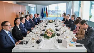Глава государства провел переговоры с Федеральным канцлером Германии в расширенном составе