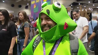 First day of Comic-Con wraps, fans take over the Gaslamp