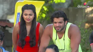 Khatron Ke Khiladi S10 | Karishma And Malishka Against The Bees