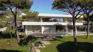 IdealPark car lift for the modern villa surrounded by nature