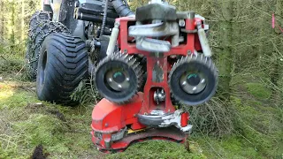 Log Max 2000T - a new harvester head for small harvesters