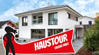 Haustour: Moderne Stadtvilla mit tollem Grundriss von Talbau Haus | Hausbau Helden