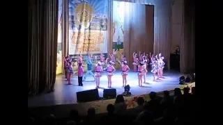 2016-04-26 отчётный концерт святошинского ддют. ансамбль Стелз. группа Конфетки