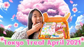 Sakura SNACK SURPRISE! | Tokyo Treat April 2021 Premium Snack Box Unboxing | Loot Crate Review