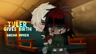 Tyler gives birth during the war  -Gacha mpreg - gacha birth boy