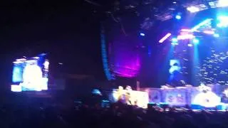 Iron Maiden - Intro & The Final Frontier - Soundwave 2011 Sydney