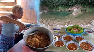 Aventura en el Naranjal del Cupey, Cocinando domplines y locrio, La vida del Campo