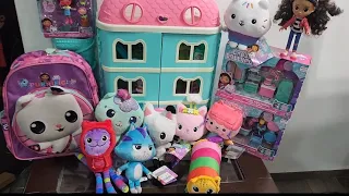 La casa de muñecas de Gaby Peluches y más...