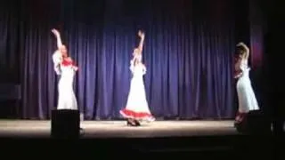Фламенко танцоры.