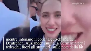 Cori anti-stranieri e saluti nazisti sulle note di Gigi D'Agostino: il video dei giovani vip te...