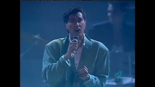 Bryan Ferry - Is Your Love Strong Enough - 1986 (Telegatti) Italian TV (HD)