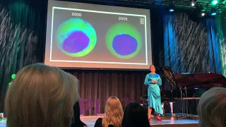 Maren Hjorth Bauer intro of Katapult Ocean Accelerator Demo Day