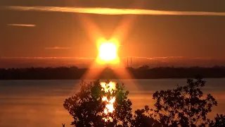 SpaceX Falcon 9 GPS III Pad 40 Sunrise Time-Lapse