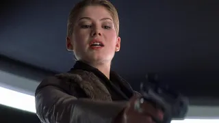 Die Another Day (8/10) Movie CLIP - ‘Looks Can Be Deceptive’ (2002) Miranda Frost