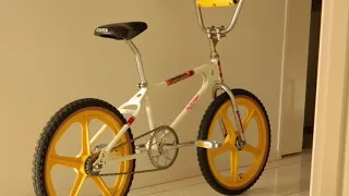 BMX 1981 Mongoose Motomag BMX