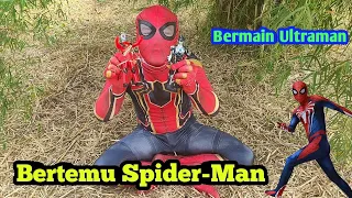 spiderman kocak || Bertemu Spiderman di semak-semak